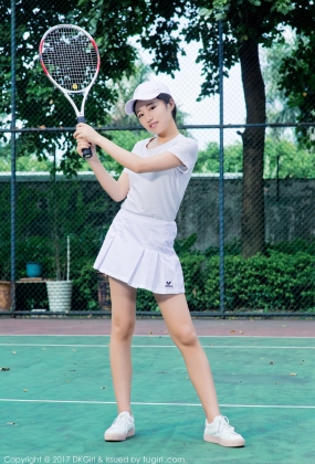 [DKGirl御女郎]Vol.033_嫩模仓井优香运动特辑撩衣双手挡乳全裸秀美背诱惑写真54P