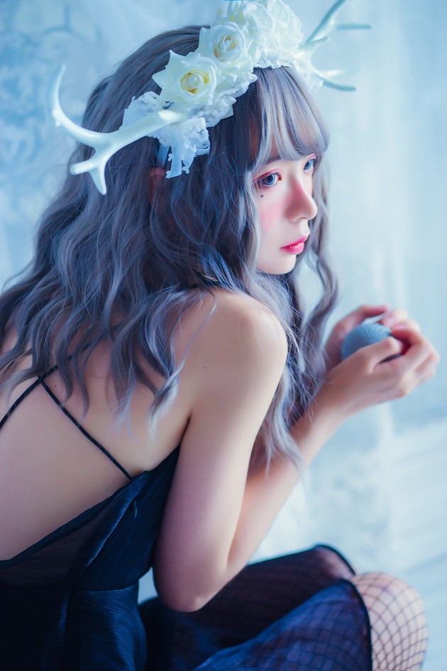 疯猫ss - NO.081 黑裙网袜 [25P-259MB]