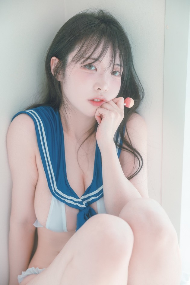 089.[Patreon] Rina – Sexy navy style [48P4V-1.43GB]
