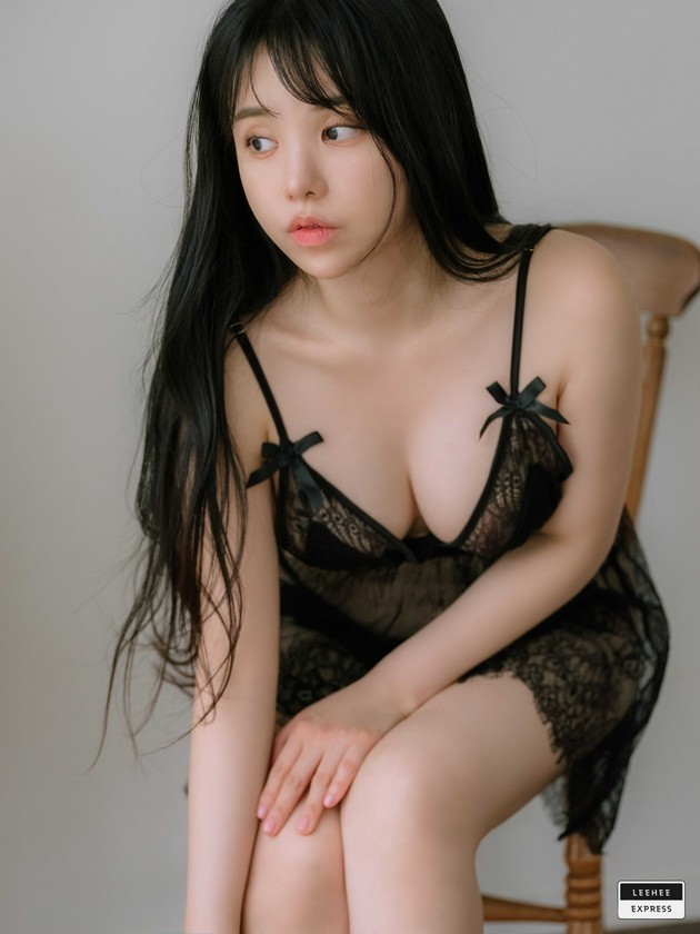 LeeheeExpress – NO.501 LEBE-161 – Yuri [65P-324MB]