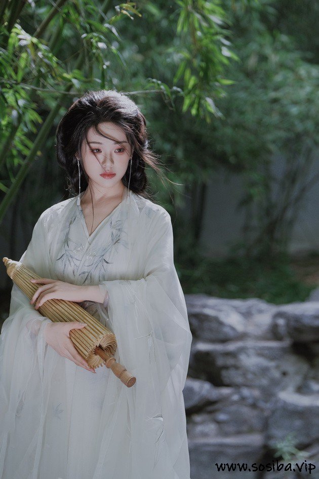 [YITUYU艺图语]2025.02.08 琴师 瑶瑶[23P／299MB]
