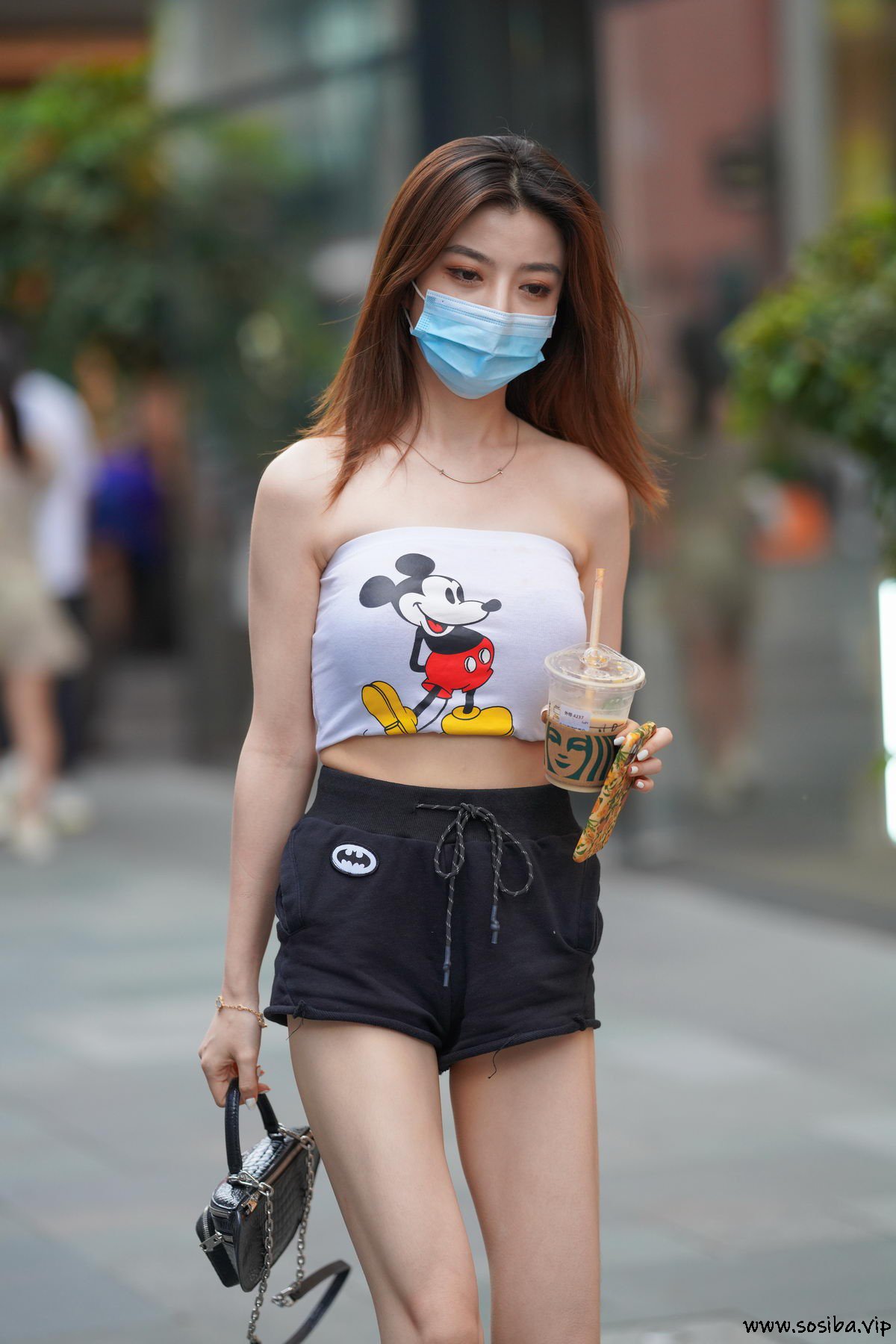 街拍作品 幸福的米老鼠[70P+1V1.14GB]