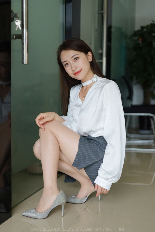 [IESS异思趣向] 2022.06.21 丝享家 1124：小婕《美女接待员》[76